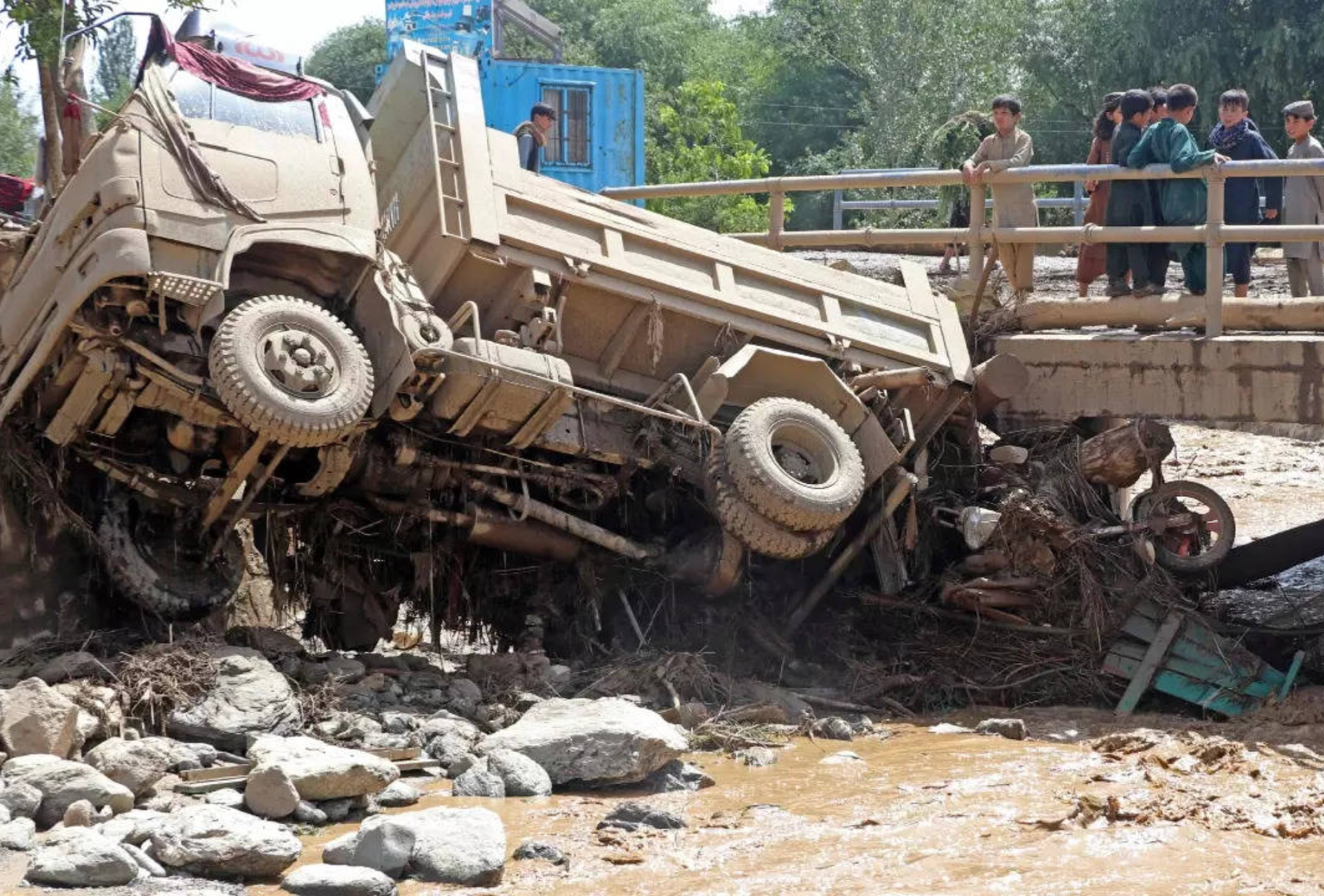 Banjir Dahsyat Hantam Negara Afghanistan dan Pakistan