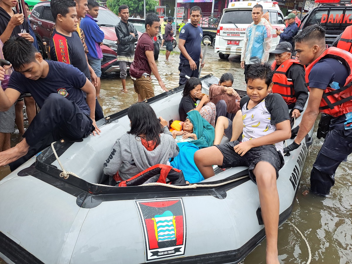 efdc417d-a322-4dda-947d-6b29535c4e8e_jpg