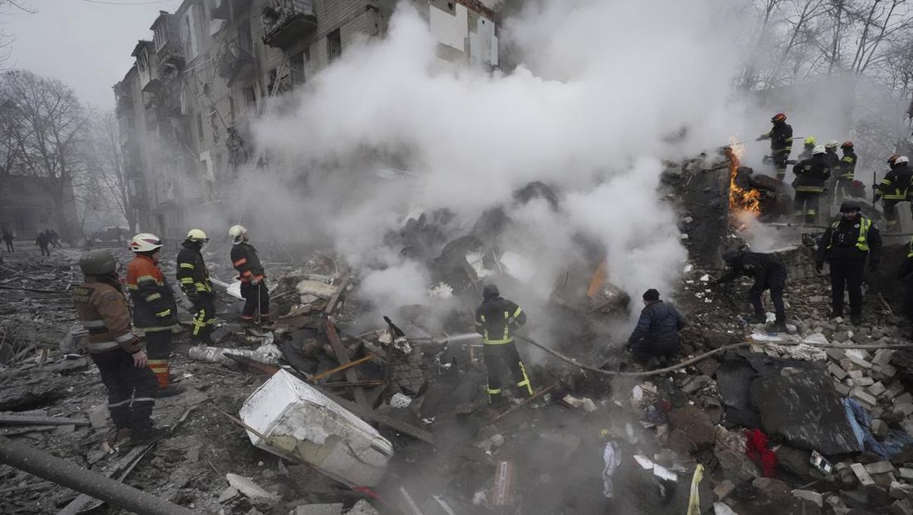 Putin Menggila! Ukraina di Bombardir Tengah Hari Bolong Tanpa Ampun