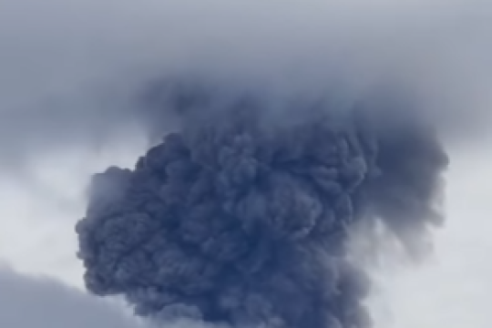 Gunung Marapi Erupsi, Sempat Terdengar Dentuman Kuat