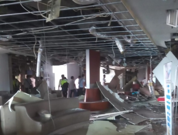 Terjadi Ledakan di Rumah Sakit Semen Padang, Bangunan Rusak Serta Puluhan Luka-Luka