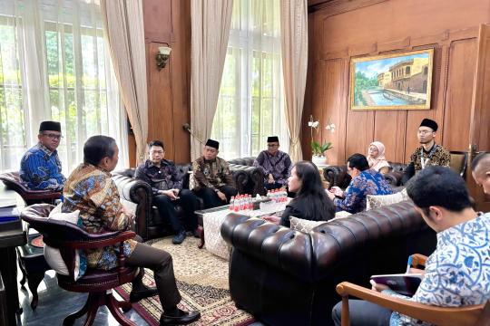 ASAR Humanity dan FOZ Audiensi ke Wamenlu RI Bahas Bantuan Palestina