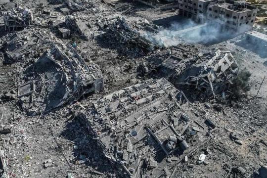 Israel Strikes Northern Gaza While Residents Sleep, Leaving 88 Casualties