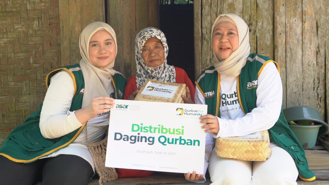 Berbagi Kebahagiaan Lewat Sedekah Daging di Momen Iduladha