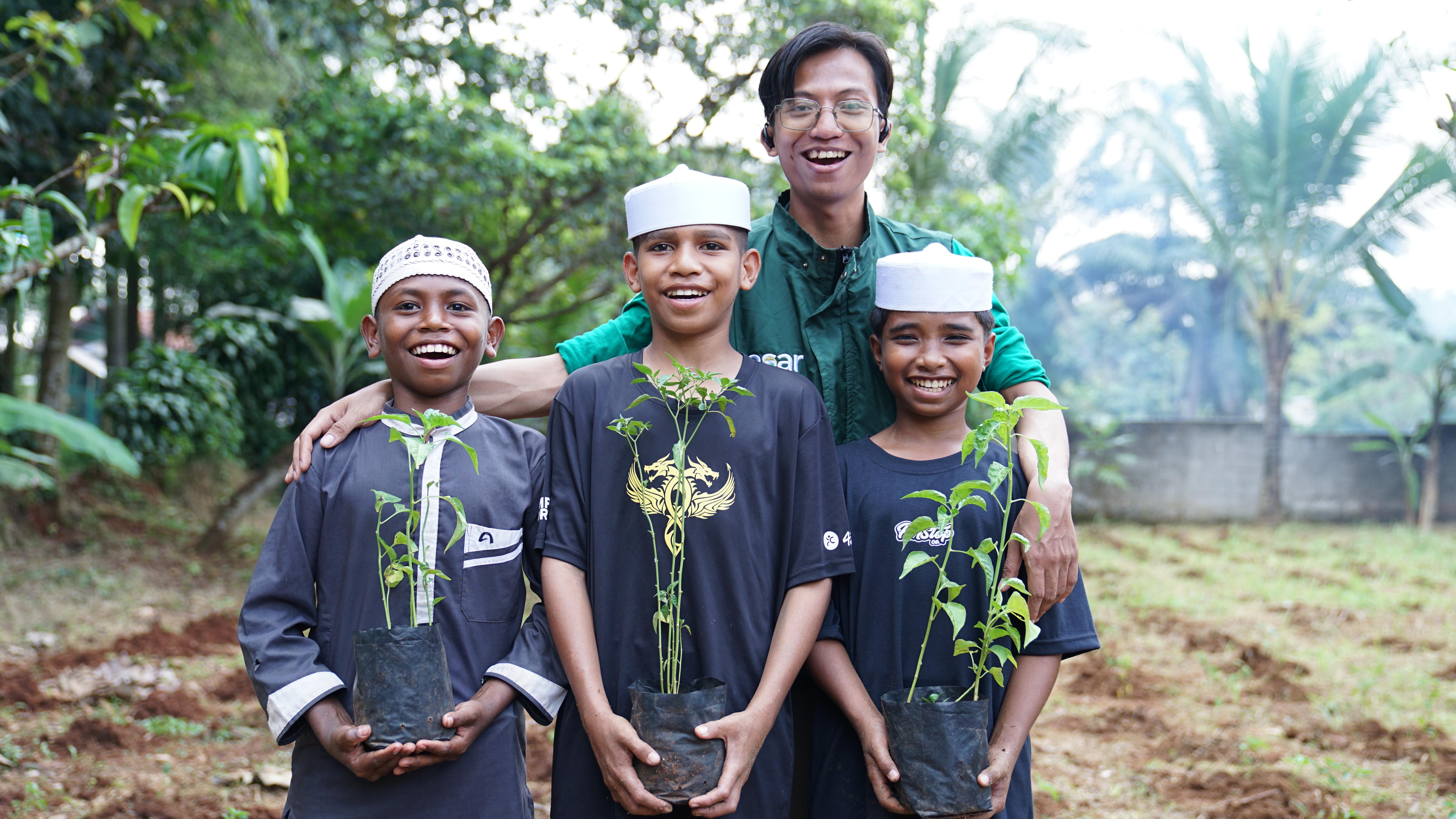 ASAR Humanity Dorong Kemandirian Pesantren melalui Program Agroekonomi di Bogor