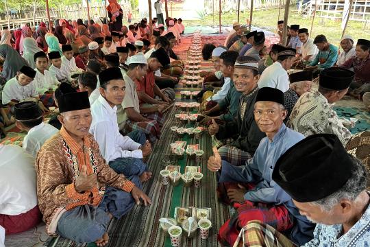 ASAR Humanity Gelar IFTHAR AKBAR di Manggarai Barat, Satukan Warga Lima Kampung di Tengah Hujan
