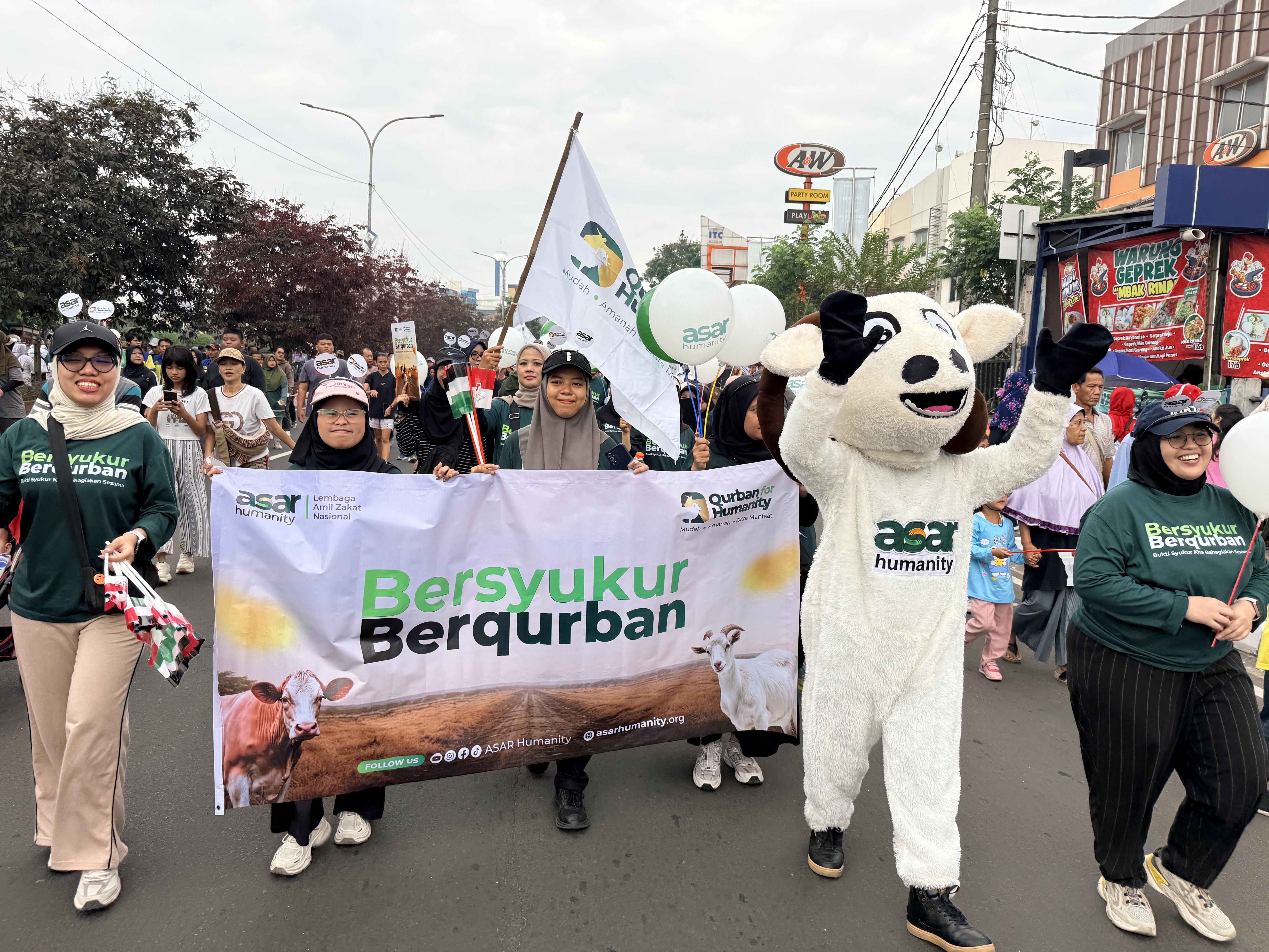 Semarakkan Campaign “Bersyukur Berqurban”, ASAR Humanity Gelar Parade Qurban di Car Free Day Depok