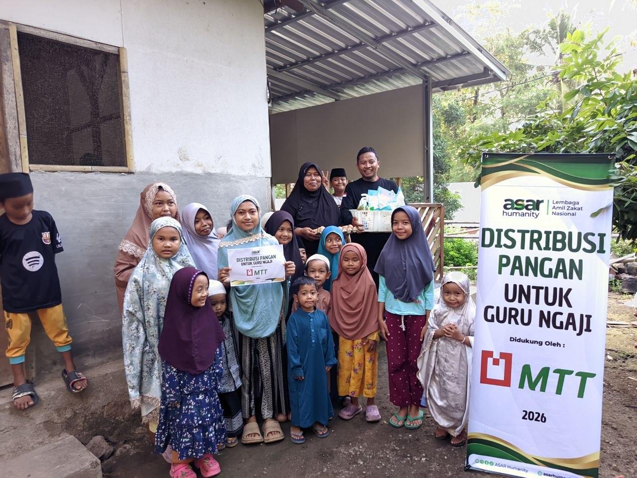 ASAR Humanity dan MTT Salurkan Paket Pangan untuk Guru Ngaji di Lombok, Wujud Apresiasi bagi Penjaga Cahaya Al-Qur'an