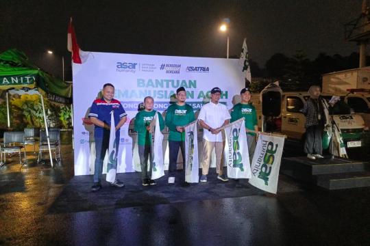 ASAR Humanity Berangkatkan 20 Truk Bantuan, 50 Ton Logistik dan 170 Toren Air untuk Aceh