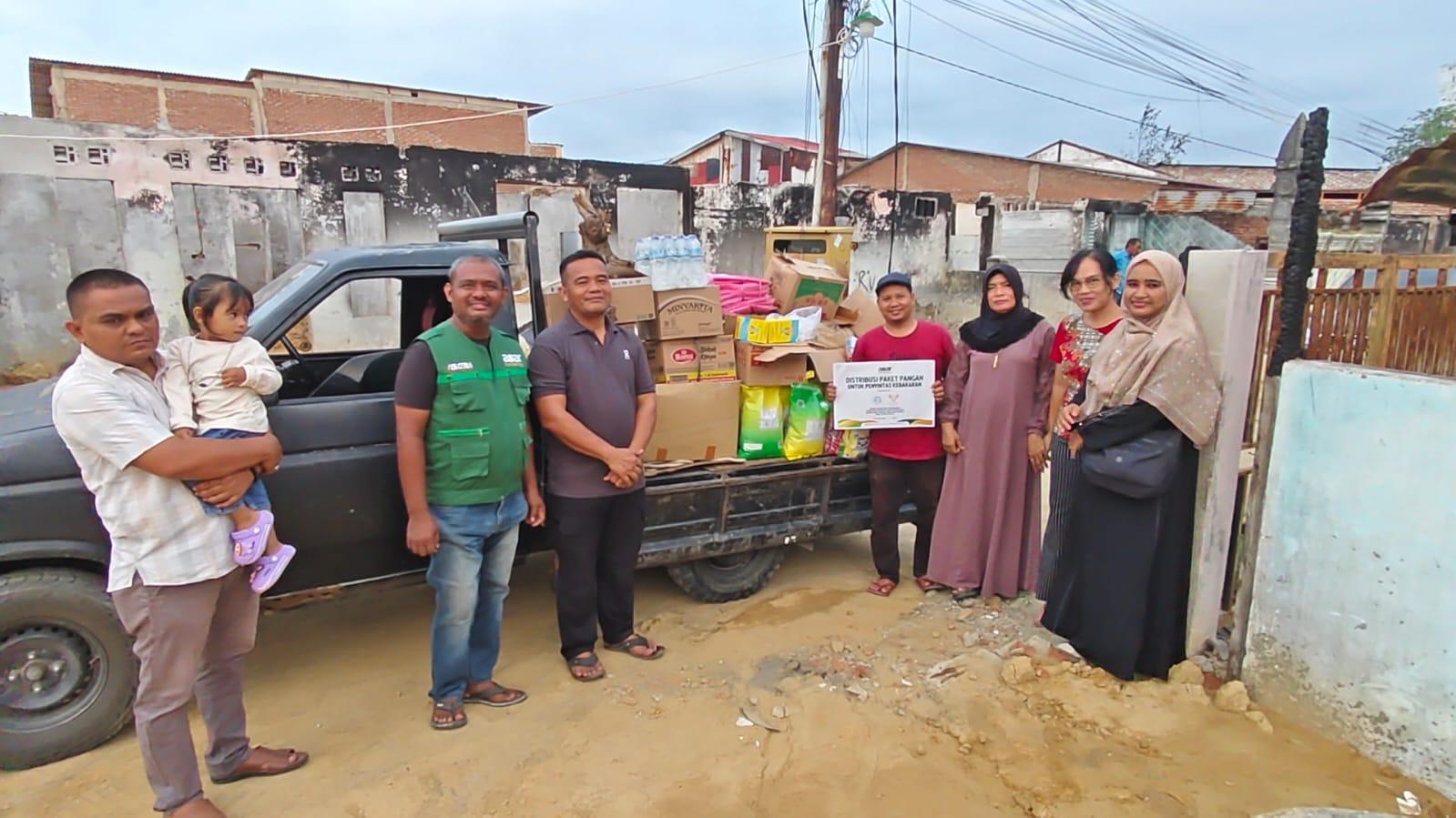 ASAR Humanity dan BEM FKP USK Salurkan Bantuan untuk 184 Keluarga Terdampak Kebakaran di Lhokseumawe