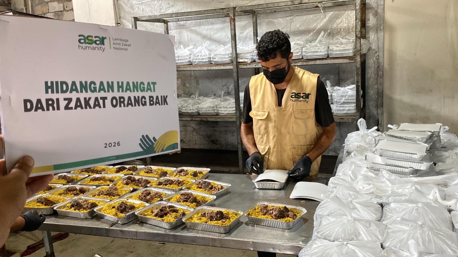 ASAR Humanity Salurkan 500 Porsi Makanan Siap Santap untuk Pengungsi di Gaza Utara