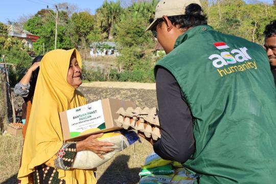 ASAR Humanity dan Yayasan Bina Akhlak Salurkan Bantuan Pangan untuk 400 Warga Terdampak Gempa di Manggarai